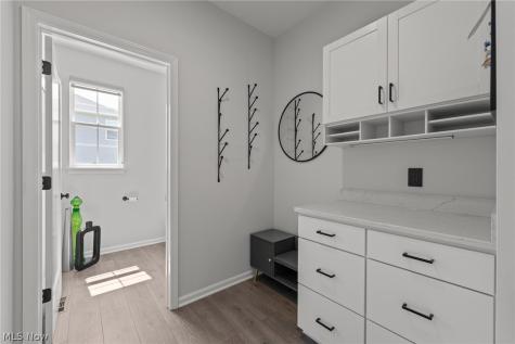 2262 Norton Place Avon OH 44011