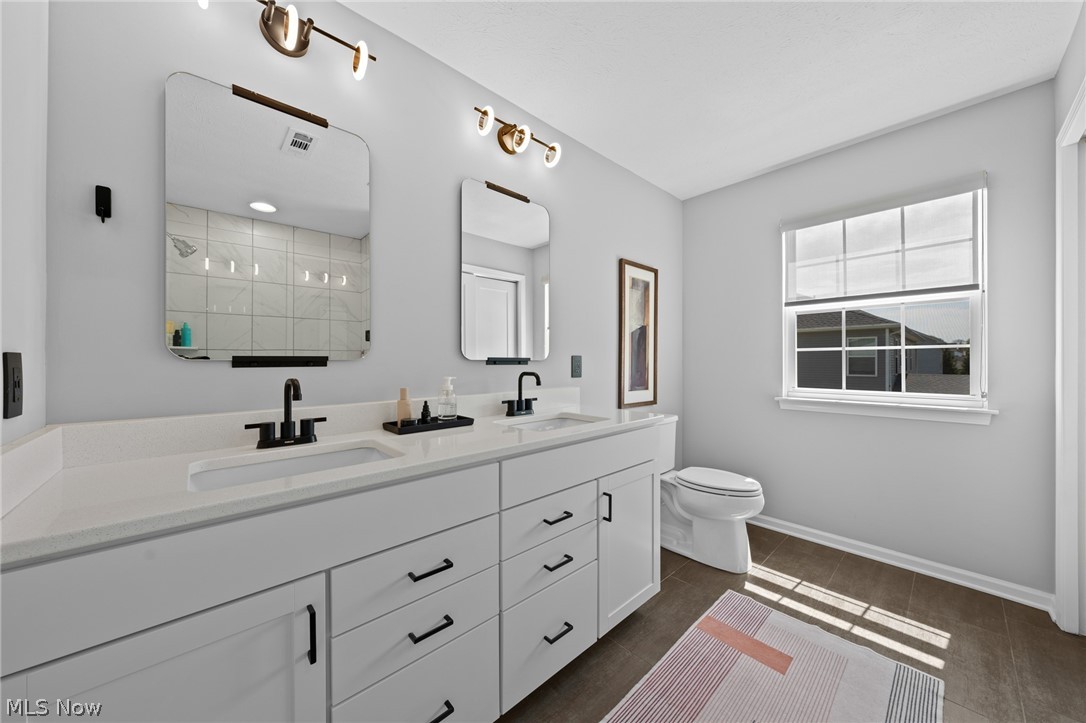 2262 Norton Place Avon OH 44011