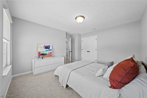 2262 Norton Place Avon OH 44011