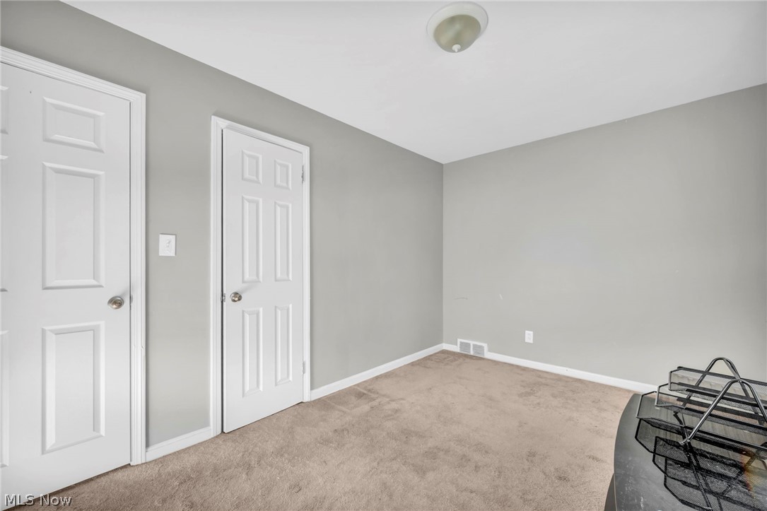 15 Edgewood Avenue Bedford OH 44146