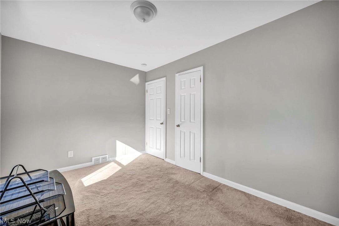 15 Edgewood Avenue Bedford OH 44146