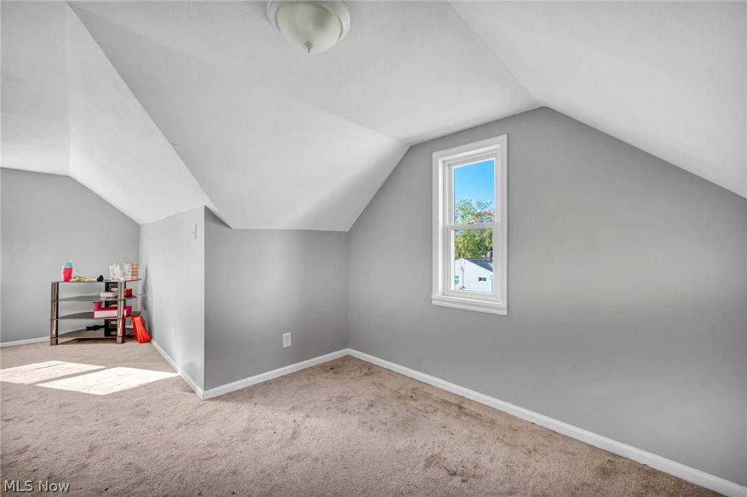 15 Edgewood Avenue Bedford OH 44146