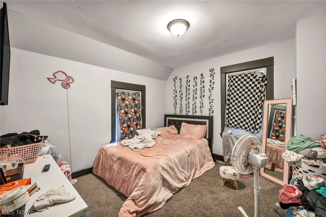 2013 W 99th Street Cleveland OH 44102