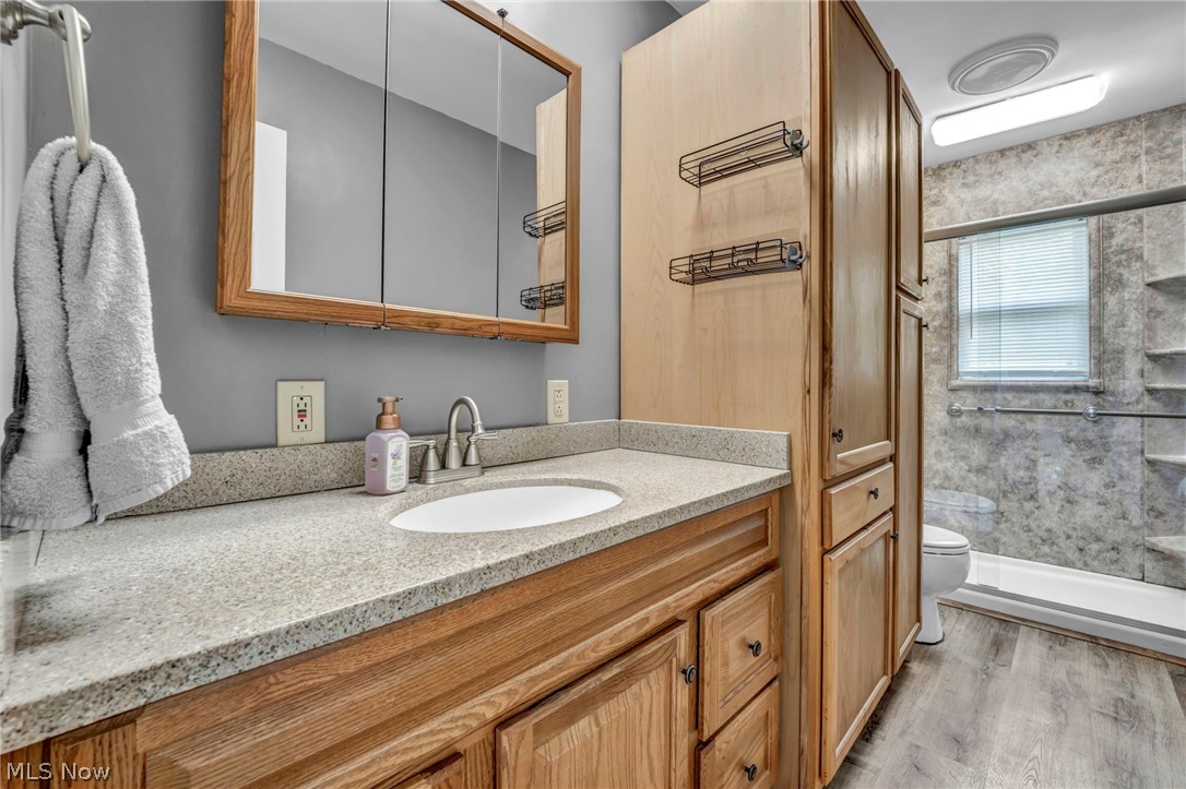 5565 Brentwood Avenue NW North Canton OH 44720