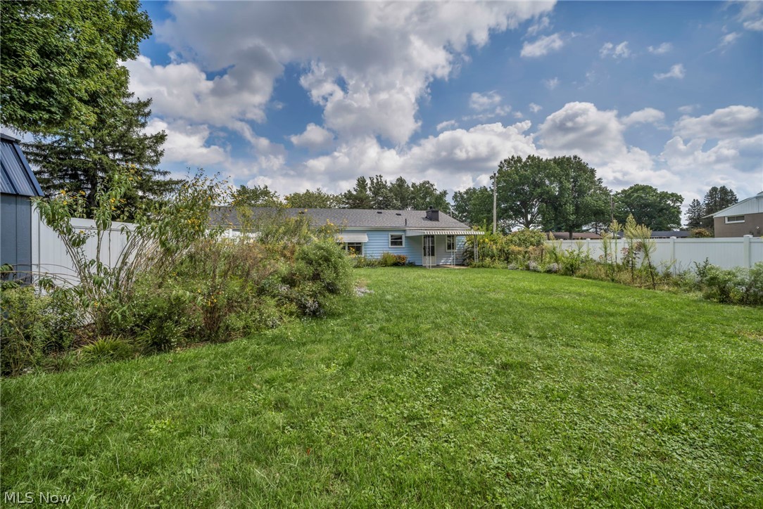 5565 Brentwood Avenue NW North Canton OH 44720