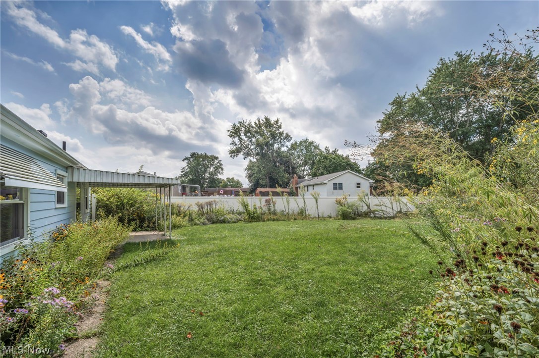 5565 Brentwood Avenue NW North Canton OH 44720