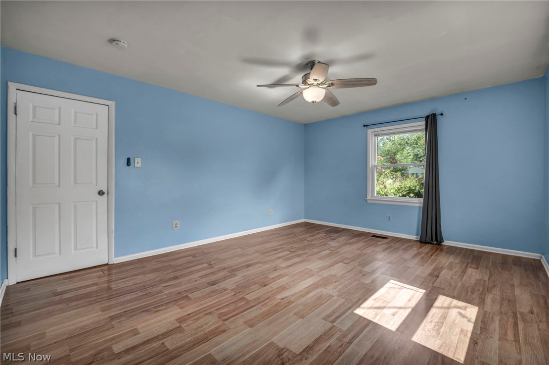 5565 Brentwood Avenue NW North Canton OH 44720