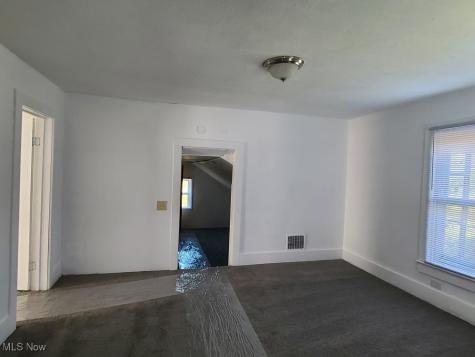 3929 Robertsville Avenue SE Minerva OH 44657