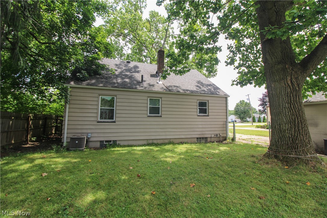 5172 5th Street Poland OH 44514