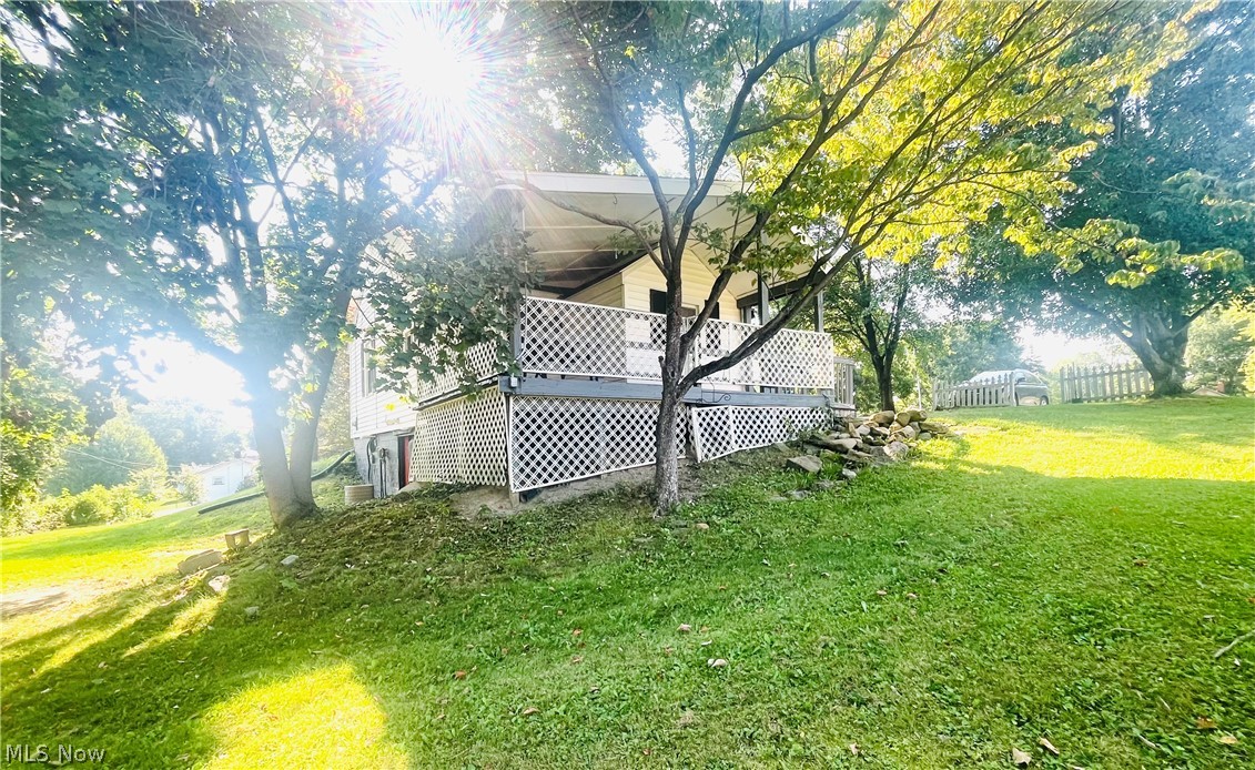 4695 Grapeland Avenue Louisville OH 44641