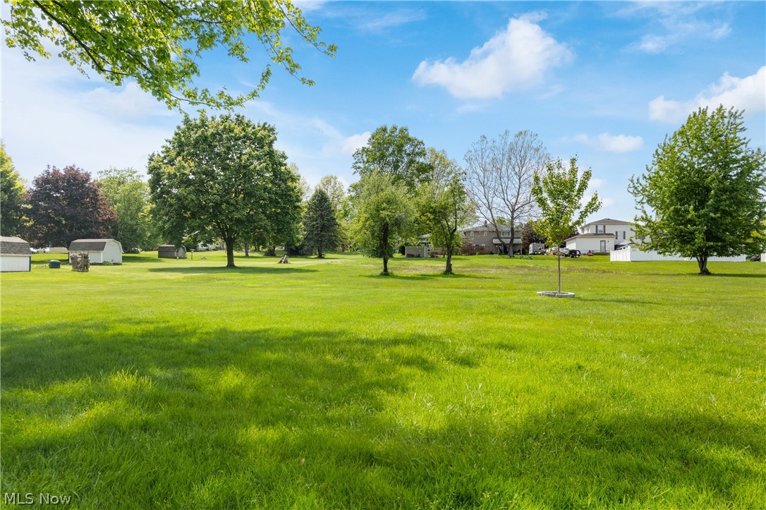 4506 Honeysuckle Drive North Canton OH 44720