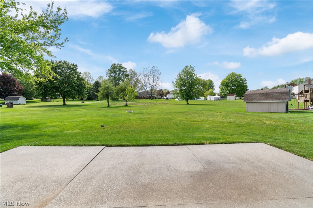 4506 Honeysuckle Drive North Canton OH 44720