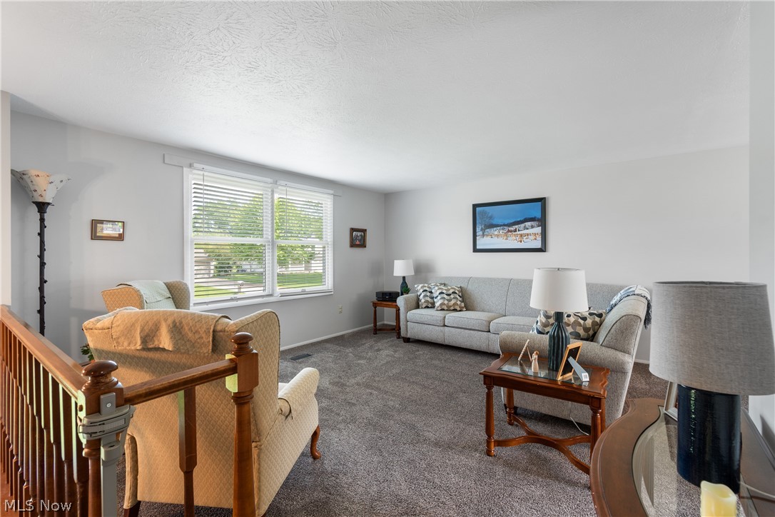 4506 Honeysuckle Drive North Canton OH 44720