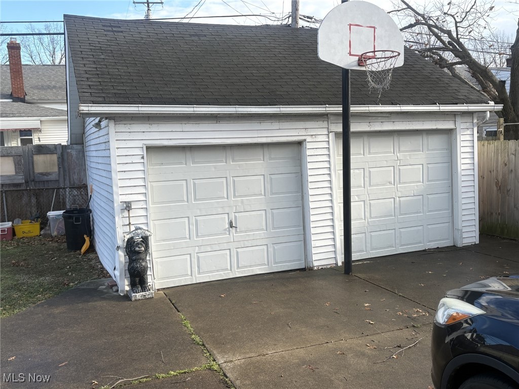 71 E 201st Street Euclid OH 44123