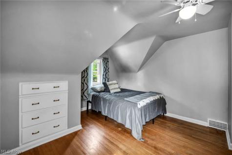 145 E 211th Street Euclid OH 44123