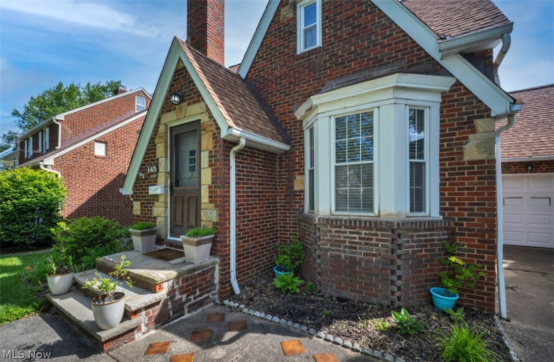 145 E 211th Street Euclid OH 44123