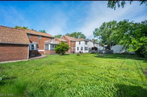 145 E 211th Street Euclid OH 44123