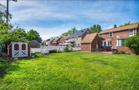 145 E 211th Street Euclid OH 44123