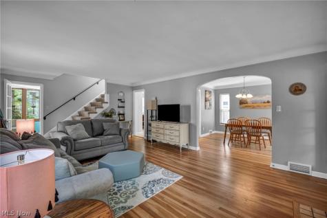 145 E 211th Street Euclid OH 44123