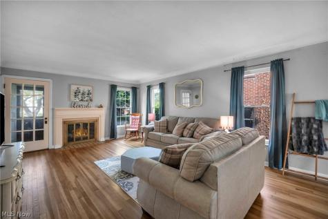 145 E 211th Street Euclid OH 44123