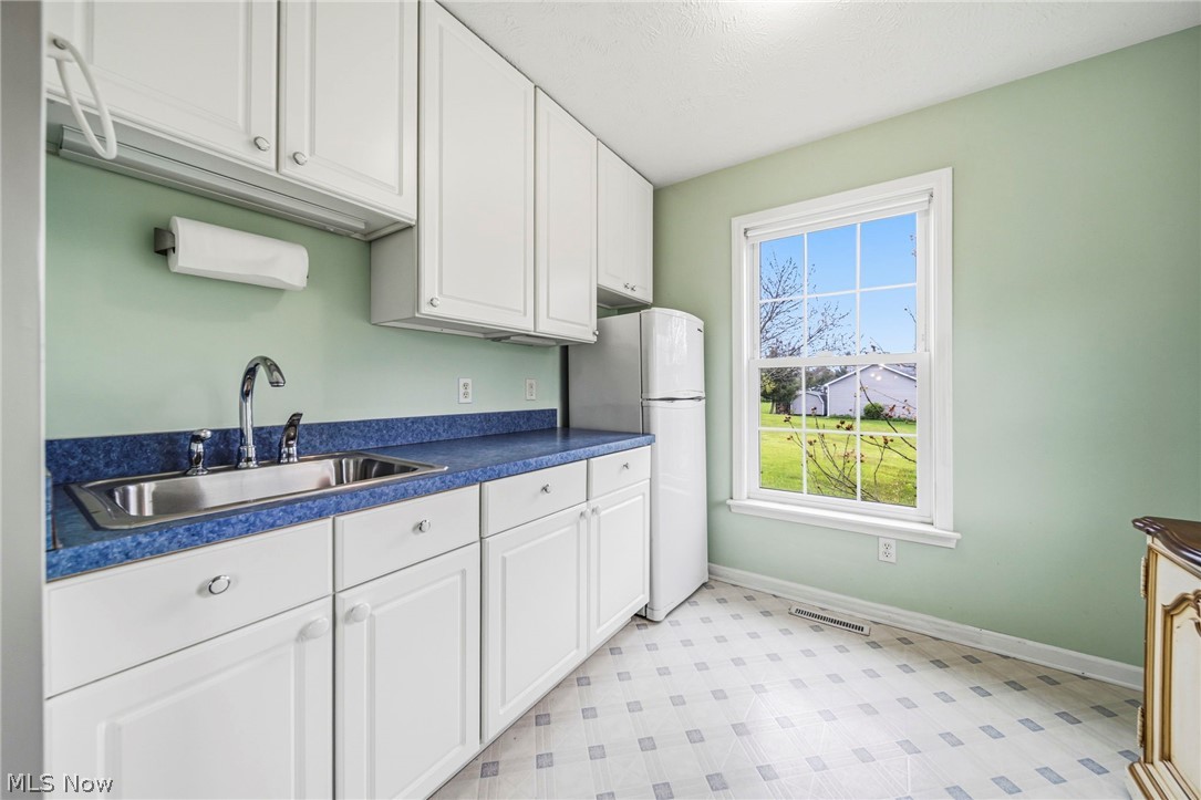 14751 Aspen Hills Lane Burton OH 44021