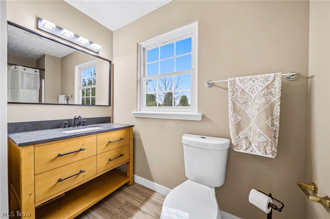 14751 Aspen Hills Lane Burton OH 44021