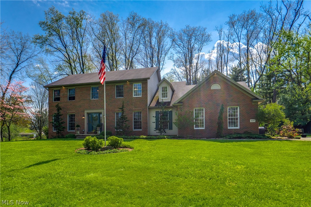 5137 Plain Center Avenue NE Canton OH 44714