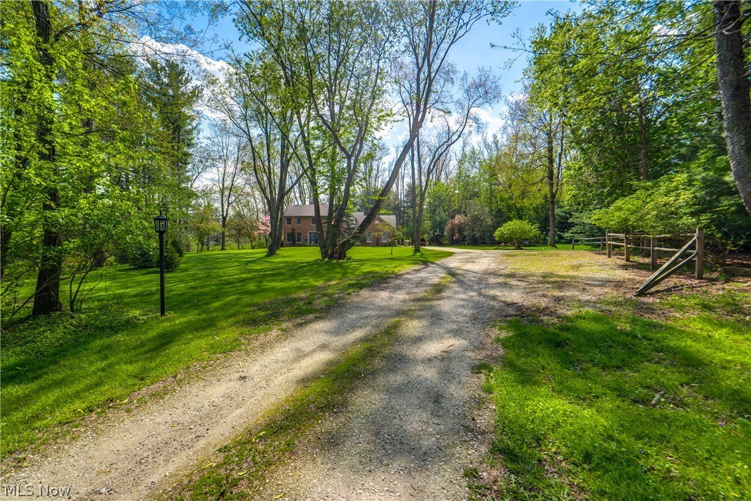 5137 Plain Center Avenue NE Canton OH 44714