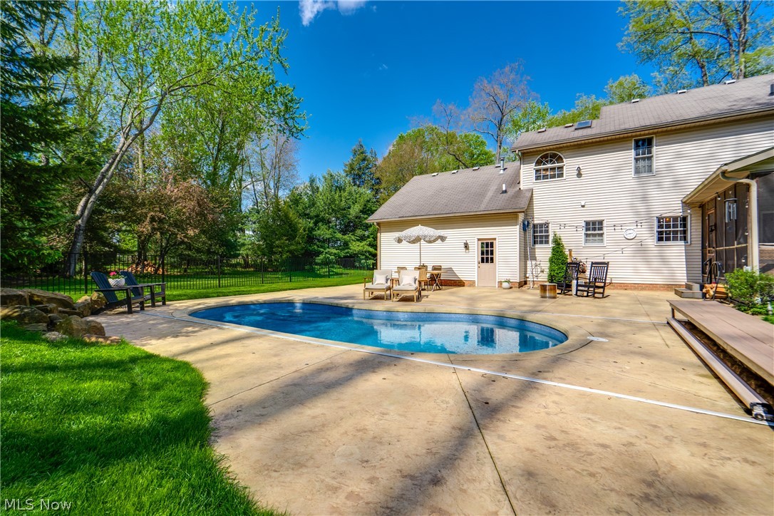 5137 Plain Center Avenue NE Canton OH 44714