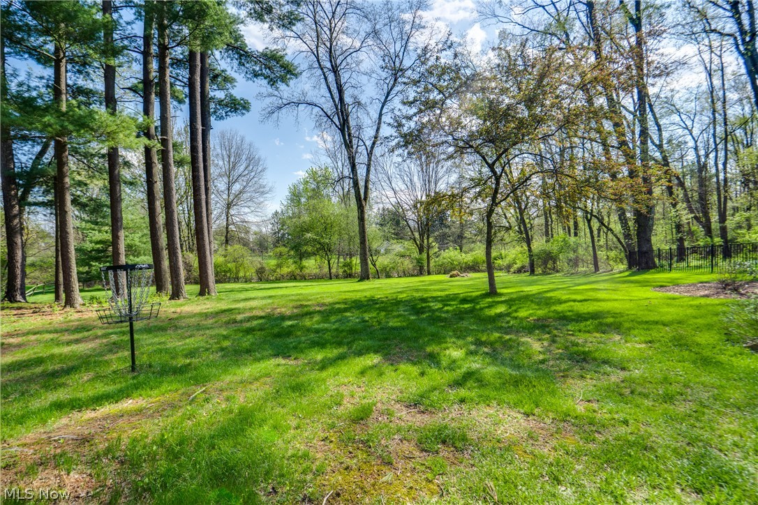 5137 Plain Center Avenue NE Canton OH 44714