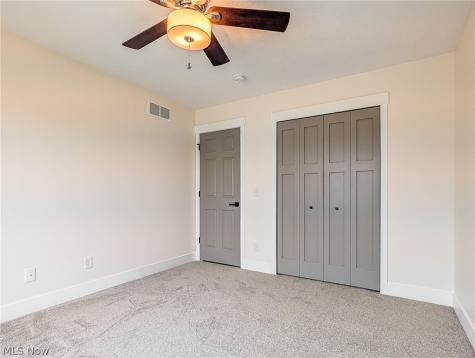 1154 Eaton Drive Akron OH 44312