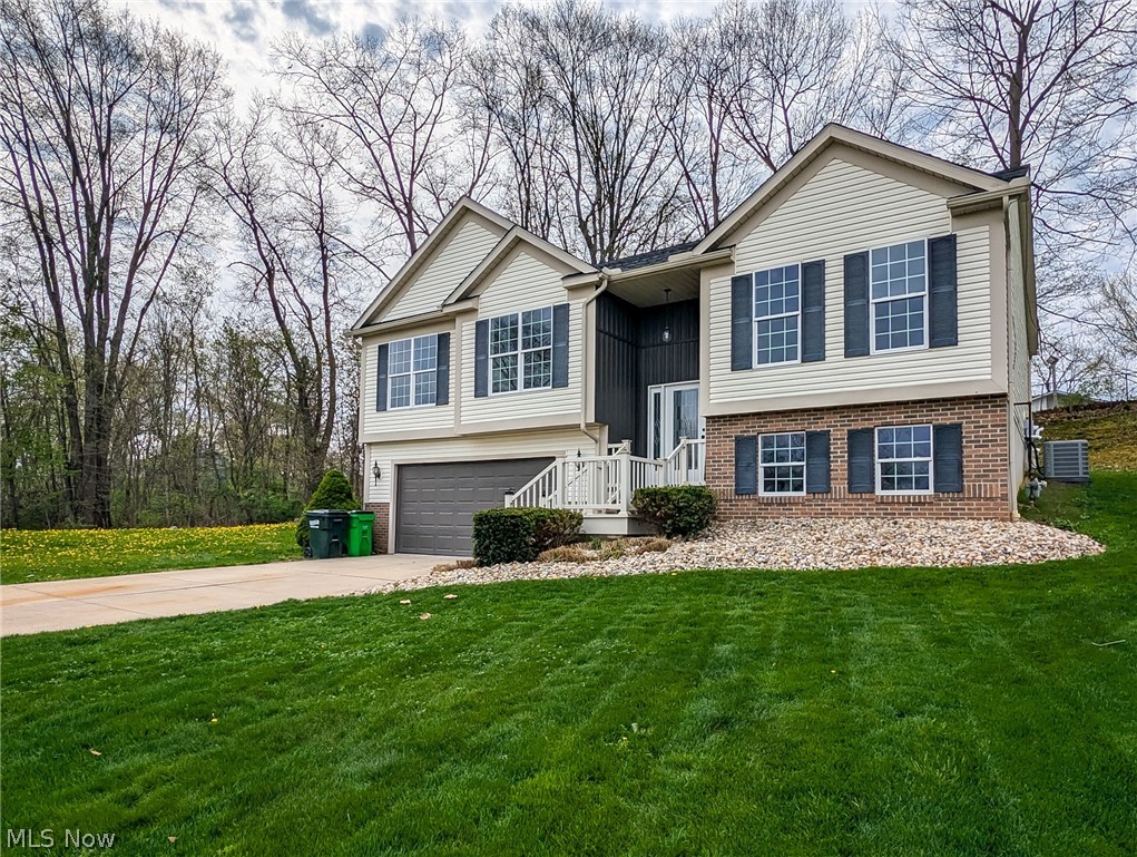 1154 Eaton Drive Akron OH 44312