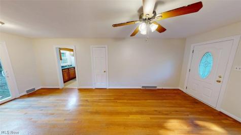 2115 12th Street Cuyahoga Falls OH 44223
