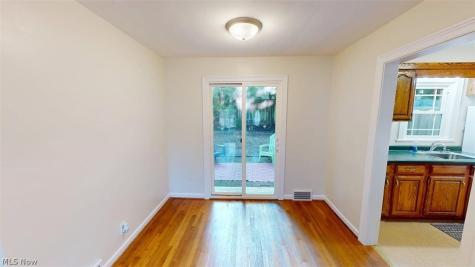 2115 12th Street Cuyahoga Falls OH 44223