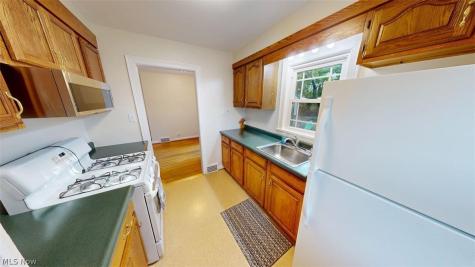 2115 12th Street Cuyahoga Falls OH 44223