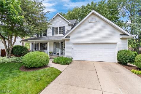 525 Bishop Place Berea OH 44017