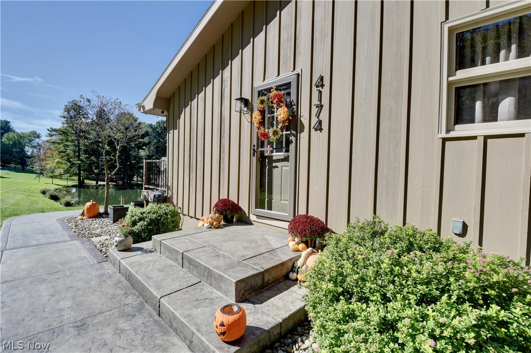 4174 Gibbs Lane Dover OH 44622