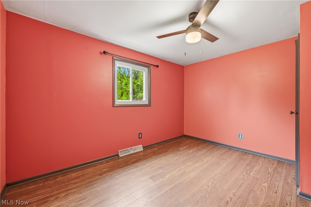 5210 Scott Street Newton Falls OH 44444