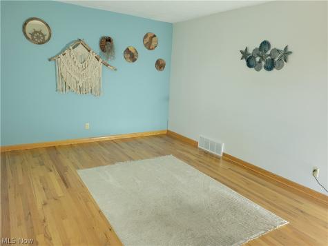 3779 S Hametown Road Norton OH 44203