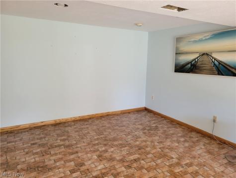 3779 S Hametown Road Norton OH 44203