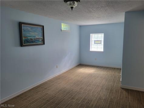 3779 S Hametown Road Norton OH 44203