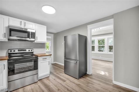 3147 Whitethorn Road Cleveland Heights OH 44118