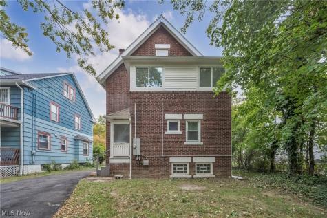 3147 Whitethorn Road Cleveland Heights OH 44118