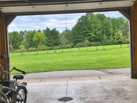 12689 Old State Road Huntsburg OH 44046