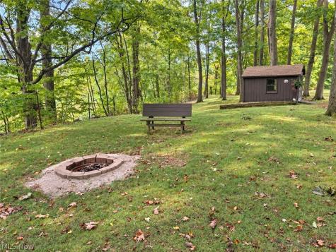12689 Old State Road Huntsburg OH 44046