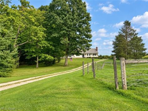 12689 Old State Road Huntsburg OH 44046