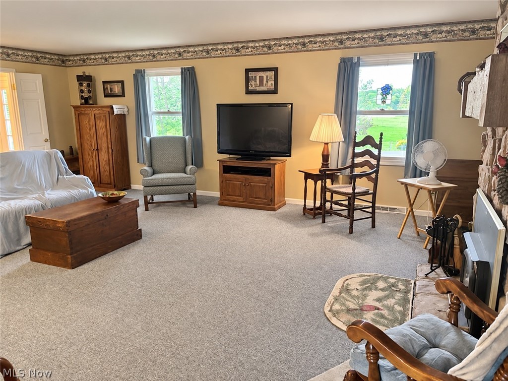 12689 Old State Road Huntsburg OH 44046