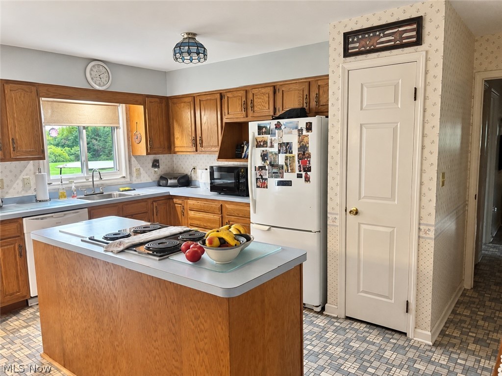 12689 Old State Road Huntsburg OH 44046