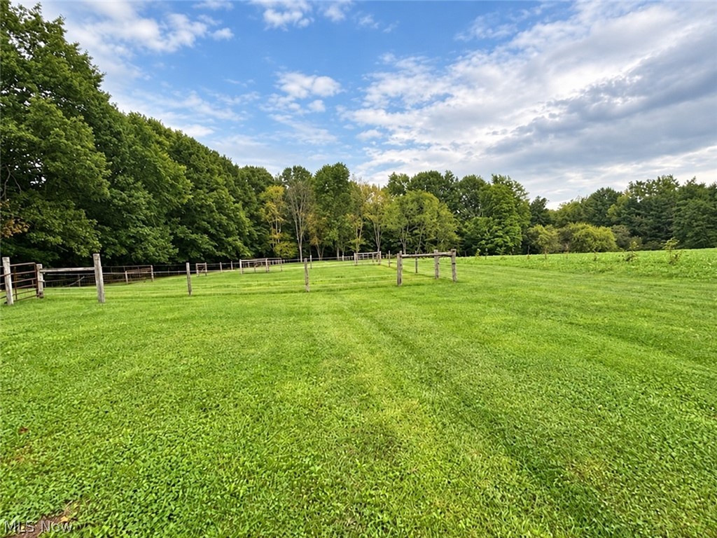 12689 Old State Road Huntsburg OH 44046