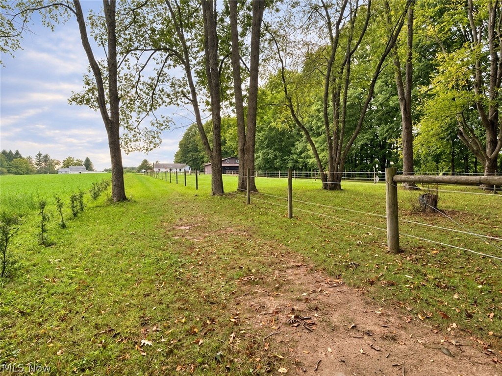 12689 Old State Road Huntsburg OH 44046